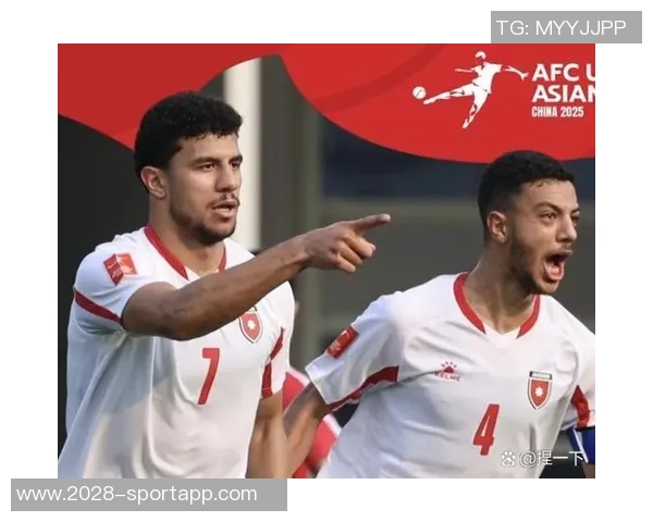 欧冠小组赛激战正酣巴黎领跑五队全胜争夺出线资格