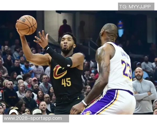 夸梅直言詹姆斯为改变命运而拼搏布朗尼对篮球毫无热情与追求